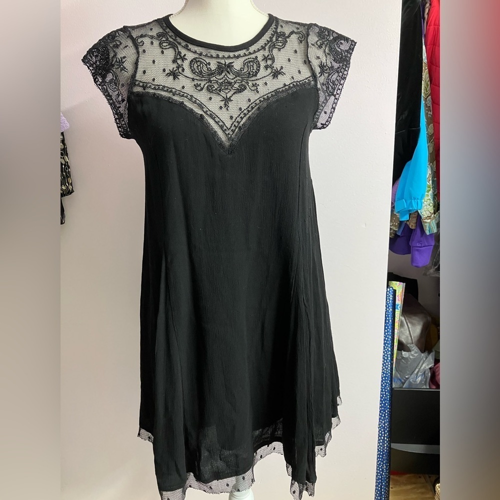 Impressions Women’s Embellished Trapeze Dress, Small, Mini, Lace Details, Black